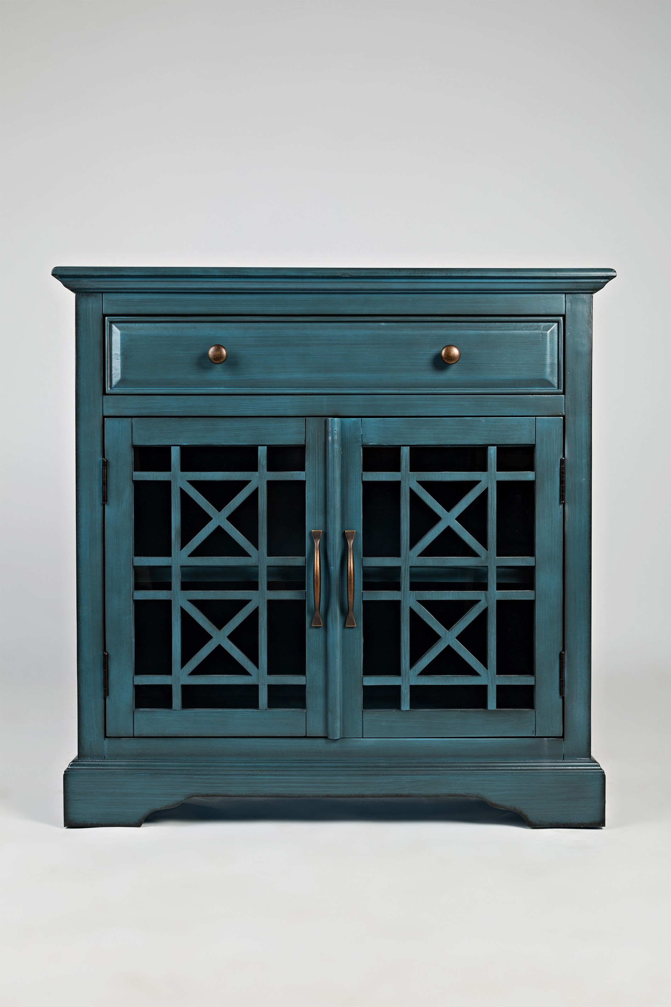 Accent Chests and Cabinets in Cadillac Traverse City Big Rapids